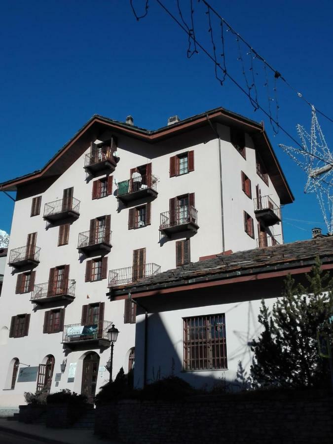 Mansarda condominio Royal Valtournenche Esterno foto